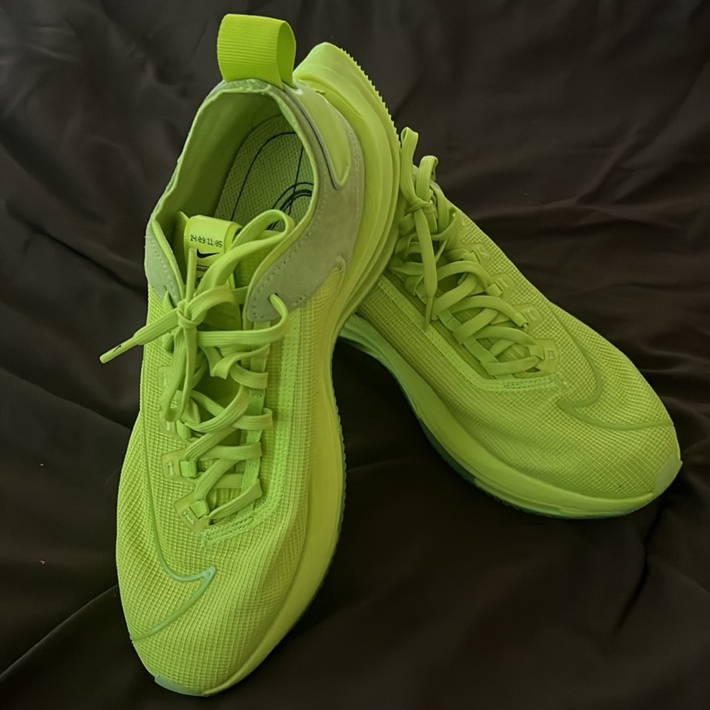 Nike Zoom Double Stacked